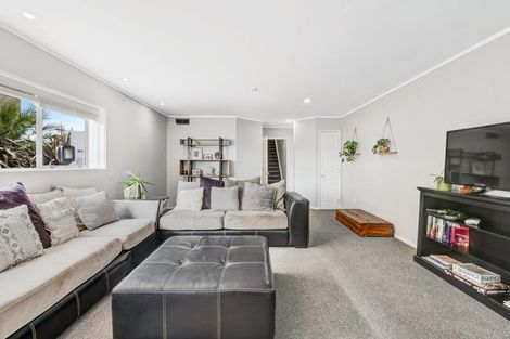 Photo of property in 27 Clansman Terrace, Gulf Harbour, Whangaparaoa, 0930