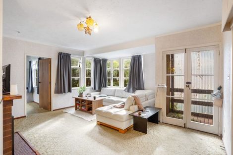 Photo of property in 19 Renton Road, Mount Albert, Auckland, 1025