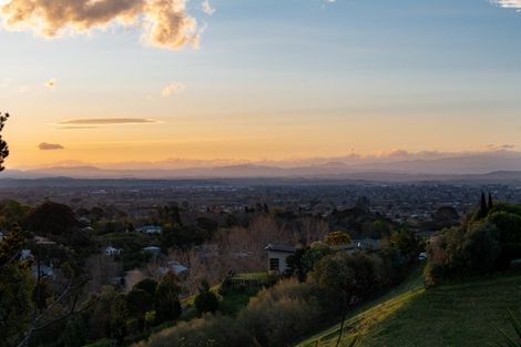 Photo of property in 6 Hikanui Place, Havelock North, 4130