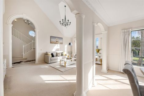 Photo of property in 23 Grammar School Road, Pakuranga, Auckland, 2010