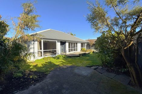 Photo of property in 32 Oxley Avenue, St Albans, Christchurch, 8014