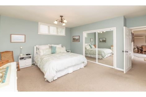 Photo of property in 105a Hinau Street, Riccarton, Christchurch, 8041