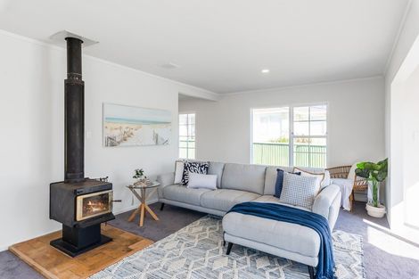 Photo of property in 28 Callender Terrace, Paraparaumu Beach, Paraparaumu, 5032