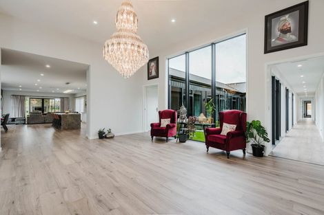 Photo of property in 275 Racecourse Road, Cambridge, 3493