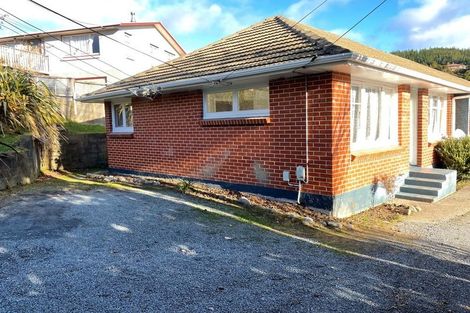 Photo of property in 35 Dunns Street, Silverstream, Upper Hutt, 5019