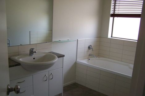 Photo of property in 300 Murphys Road, Flat Bush, Auckland, 2019