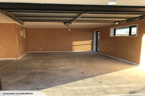 Photo of property in 30 Queenwood Road, Levin, 5510