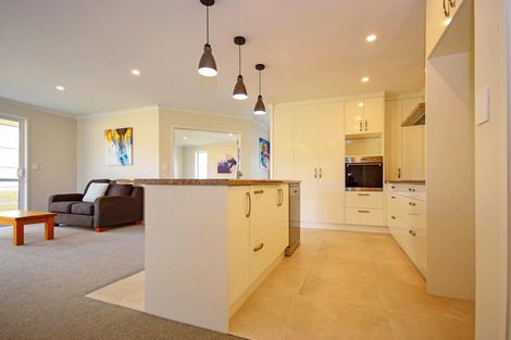 Photo of property in 12 Helenvale Crescent, Pokeno, 2402