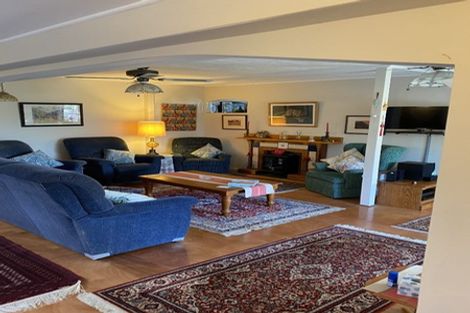 Photo of property in 5 Valley Road, Waiuku, 2123