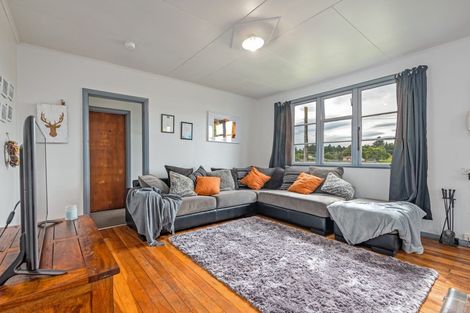 Photo of property in 13 Fox Street, Woodville, 4920