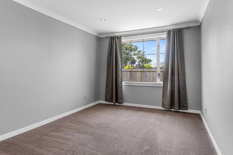 Photo of property in 1/14a Branksome Place, Parklands, Christchurch, 8083