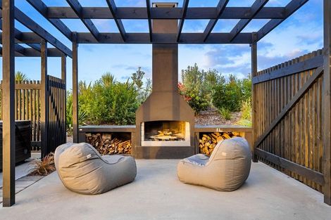 Photo of property in 56 Hull Road, Waitoki, Kaukapakapa, 0871