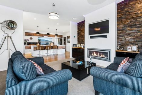 Photo of property in 25 Mount Gold Place, Wanaka, 9305