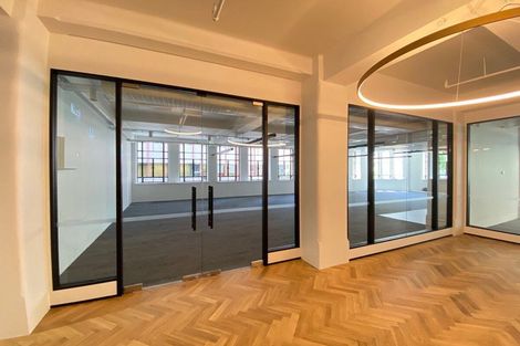 Photo of property in 187 Queen Street, Pukekohe, 2120