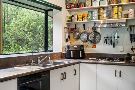 Photo of property in 20 Newgate Street, Picton, 7220