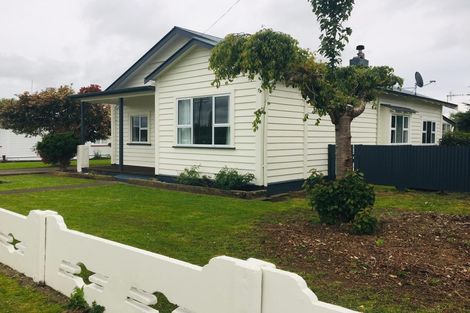 Photo of property in 37 Fox Street, Woodville, 4920