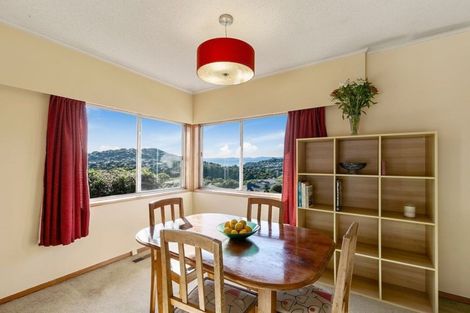 Photo of property in 4 Randolph Road, Crofton Downs, Wellington, 6035