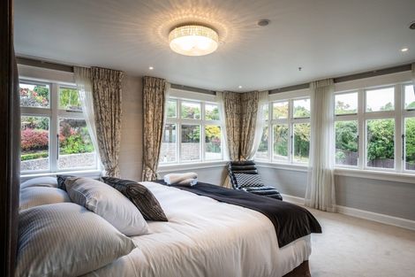 Photo of property in 141 Hackthorne Road, Cashmere, Christchurch, 8022