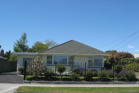 Photo of property in 120 Mooray Avenue, Bishopdale, Christchurch, 8053