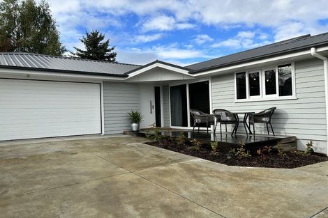 Photo of property in 71a Middle Road, Havelock North, 4130