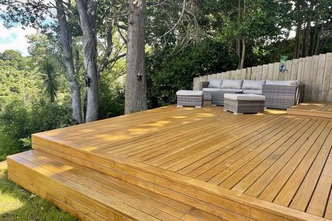 Photo of property in 669 South Titirangi Road, Titirangi, Auckland, 0604