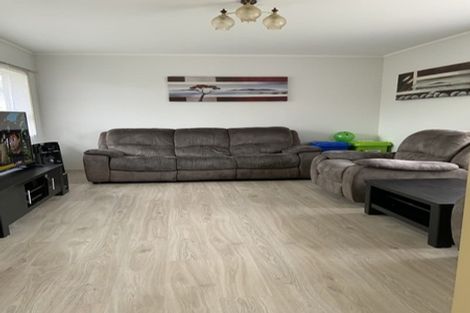 Photo of property in 54 Waitaki Street, Henderson, Auckland, 0612