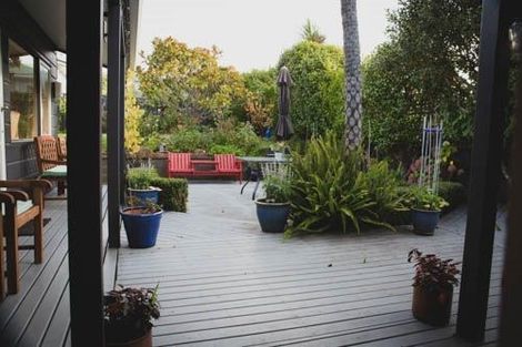 Photo of property in 6 Doon Grove, Papakowhai, Porirua, 5024