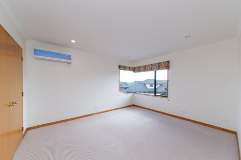 Photo of property in 40 Kilkenny Place, Fitzherbert, Palmerston North, 4410