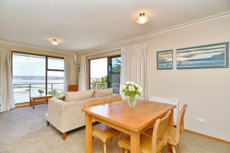Photo of property in 2/56 Balmoral Lane, Redcliffs, Christchurch, 8081