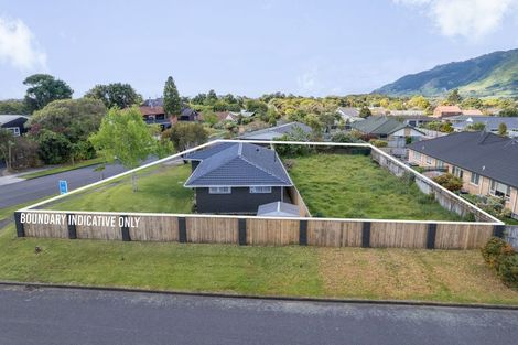 Photo of property in 72 Belvedere Avenue, Waikanae, 5036