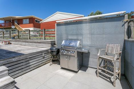 Photo of property in 108 Tuna Place, Onemana, Whangamata, 3691