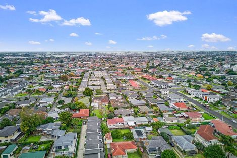Photo of property in 3/11 Overton Road, Papatoetoe, Auckland, 2025