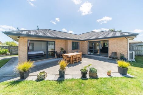 Photo of property in 6 Brookside Close, Highbury, Palmerston North, 4412