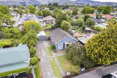 Photo of property in 13 Cheviot Street, Spreydon, Christchurch, 8024