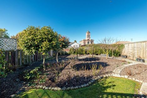 Photo of property in 17 Churchill Place, Waimate, 7924