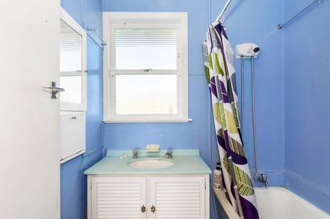 Photo of property in 8 Lee Street, Te Puke, 3119