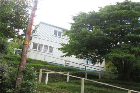 Photo of property in 75 Sunshine Avenue, Karori, Wellington, 6012