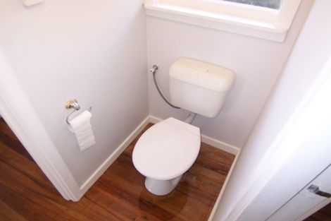 Photo of property in 279 Avonhead Road, Avonhead, Christchurch, 8042