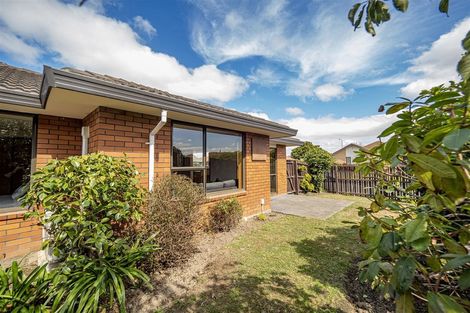Photo of property in 1/35 Ben Nevis Drive, Broomfield, Christchurch, 8042