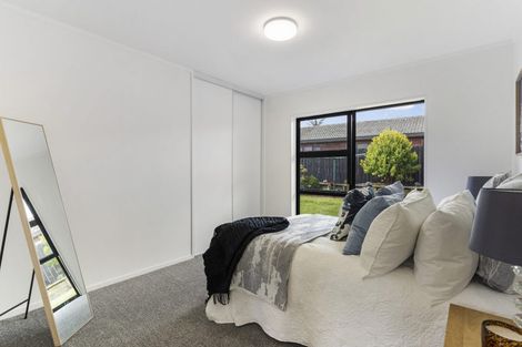 Photo of property in 13 Edendale Road, Somerville, Auckland, 2014