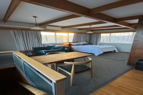 Photo of property in 8 Lilac Lane, Maungaraki, Lower Hutt, 5010