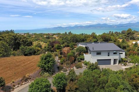 Photo of property in 302 Pomona Road, Ruby Bay, Upper Moutere, 7173