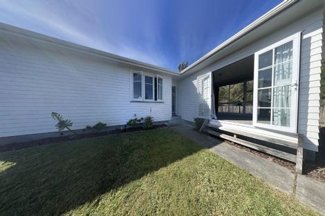 Photo of property in 11 Sydney Crescent, Raumati South, Paraparaumu, 5032