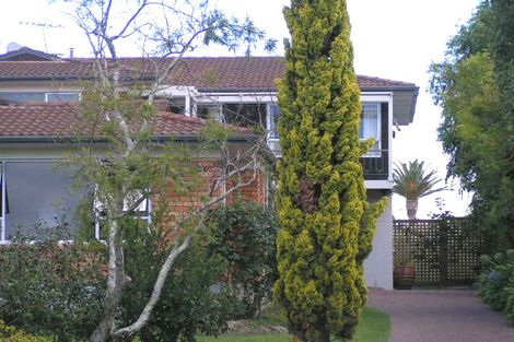 Photo of property in 8 Clifton Road, Hauraki, Auckland, 0622