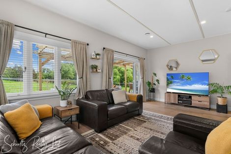 Photo of property in 26 Brynderwyn Road, Brynderwyn, Maungaturoto, 0587