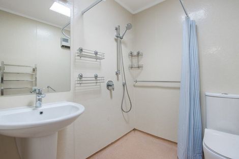 Photo of property in 15 Crossley Street, Katikati, 3129