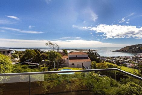 Photo of property in 63 Moncks Spur Road, Redcliffs, Christchurch, 8081