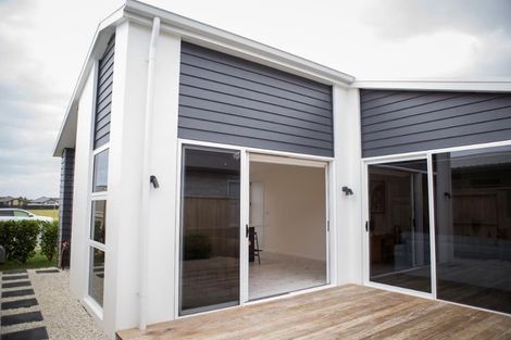 Photo of property in 10 Franks Way, Papamoa Beach, Papamoa, 3118