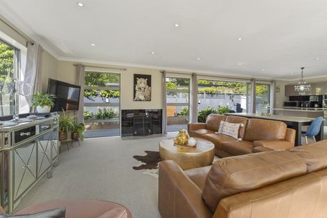 Photo of property in 185 Te Moana Road, Waikanae, 5036