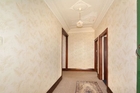 Photo of property in 158 Victoria Road, Saint Clair, Dunedin, 9012